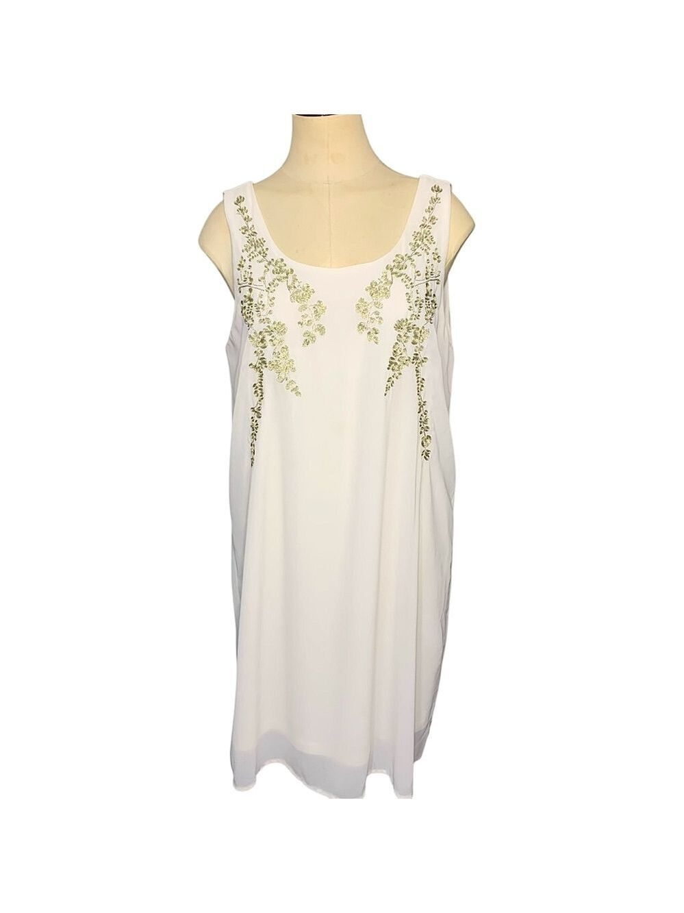 YA Los Angeles White Dress Silk Blend with Gold Embroidery Relaxed Fit Sz L
